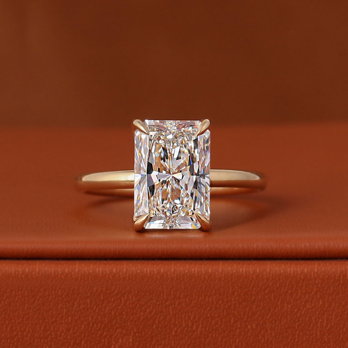 1 to 5 Carat Radiant Cut Lab Grown Diamond Engagement Ring 18k Gold Solitaire IGI Certified