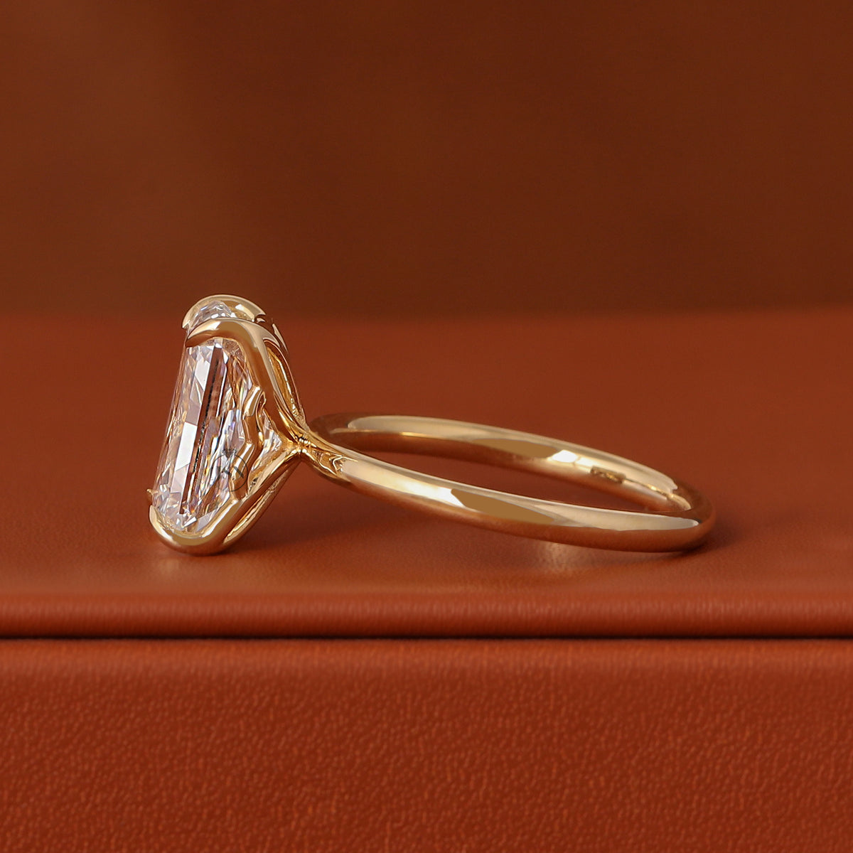1 to 5 Carat Radiant Cut Lab Grown Diamond Engagement Ring 18k Gold Solitaire IGI Certified