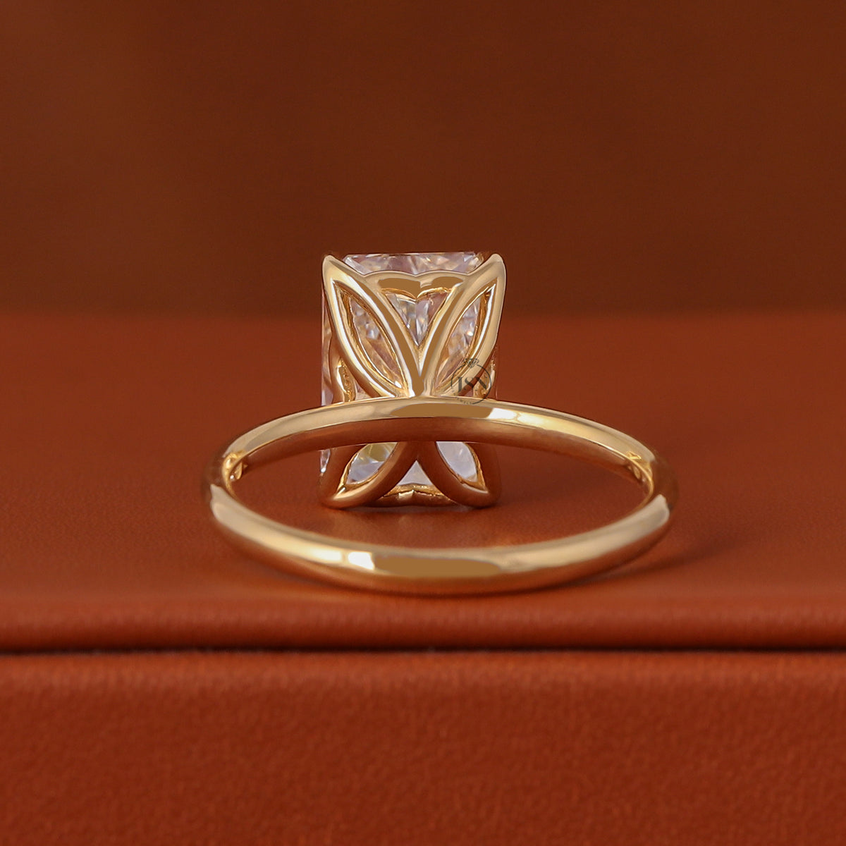 1 to 5 Carat Radiant Cut Lab Grown Diamond Engagement Ring 18k Gold Solitaire IGI Certified