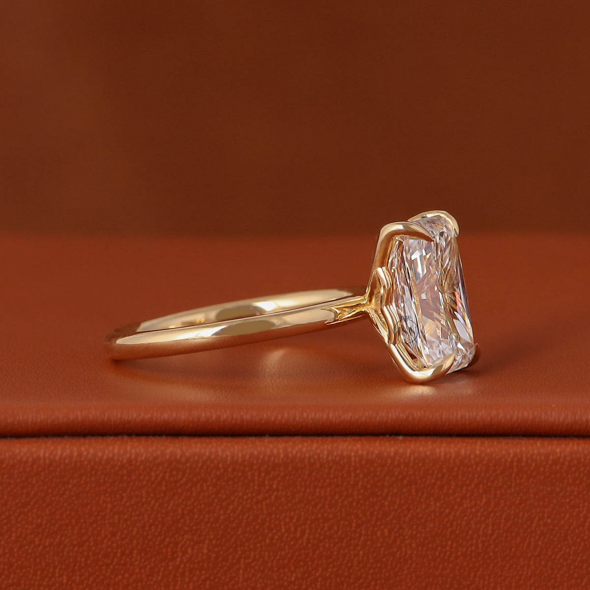 1 to 5 Carat Radiant Cut Lab Grown Diamond Engagement Ring 18k Gold Solitaire IGI Certified