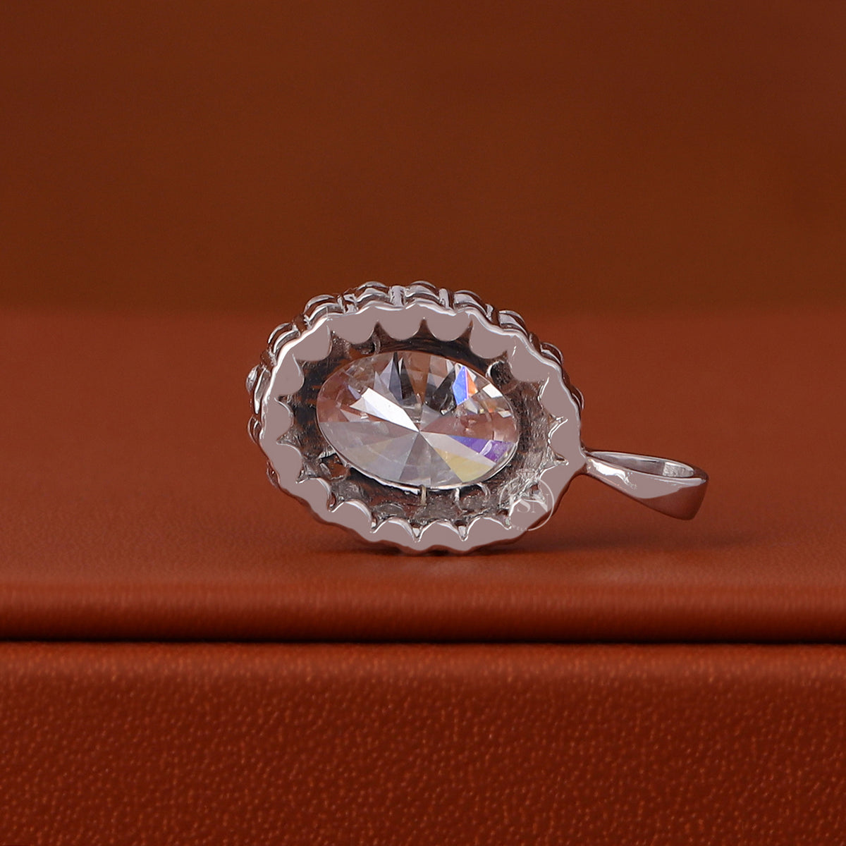 Oval Cut Lab Grown Diamond Halo Pendant Necklace 14k Solid Gold IGI Certified