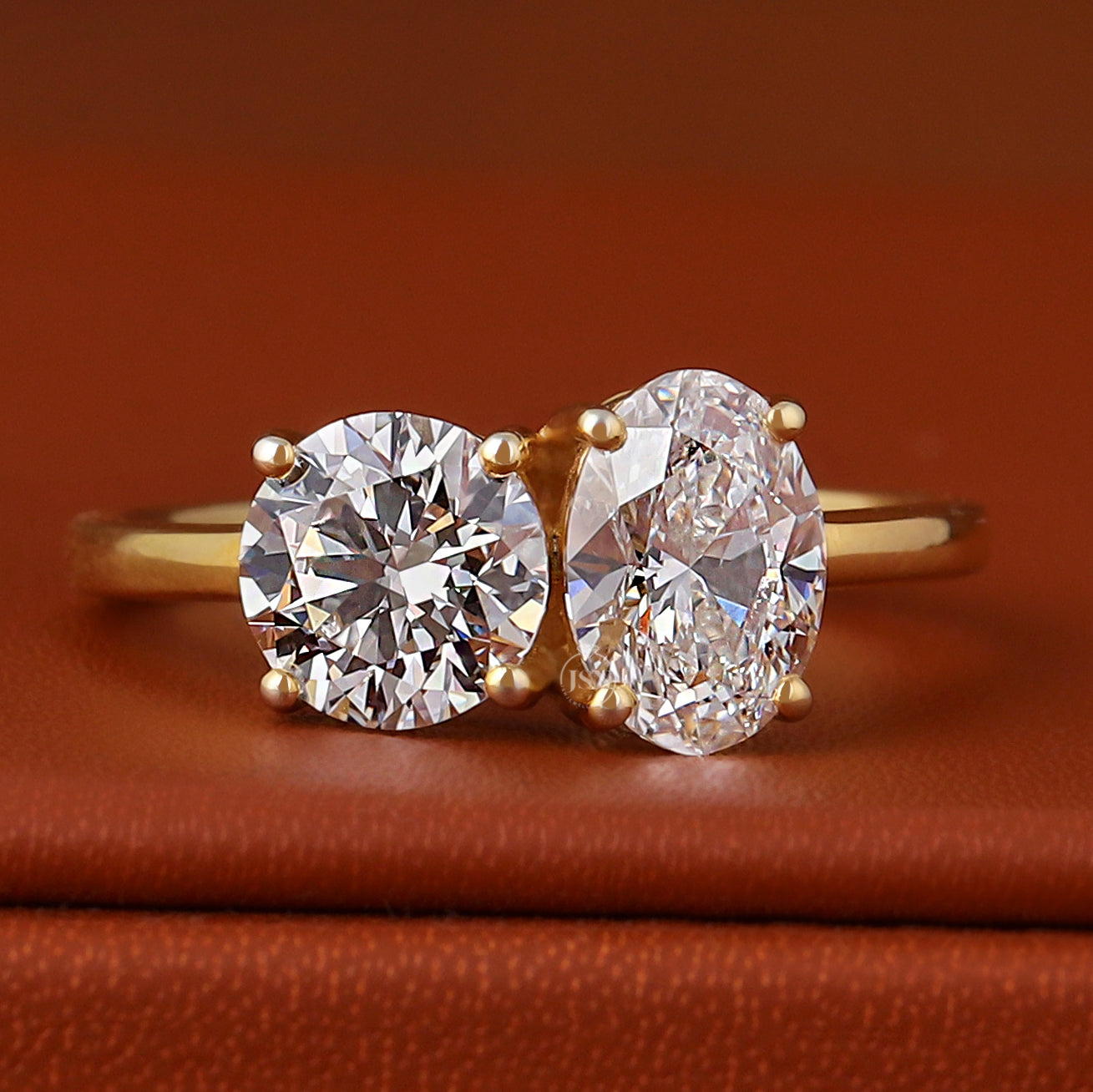 Lab Grown Diamond Toi et Moi Ring, 14K Gold Round & Oval Cut Engagement Ring, Two Stone Diamond Wedding Ring, Unique Bridal Jewelry