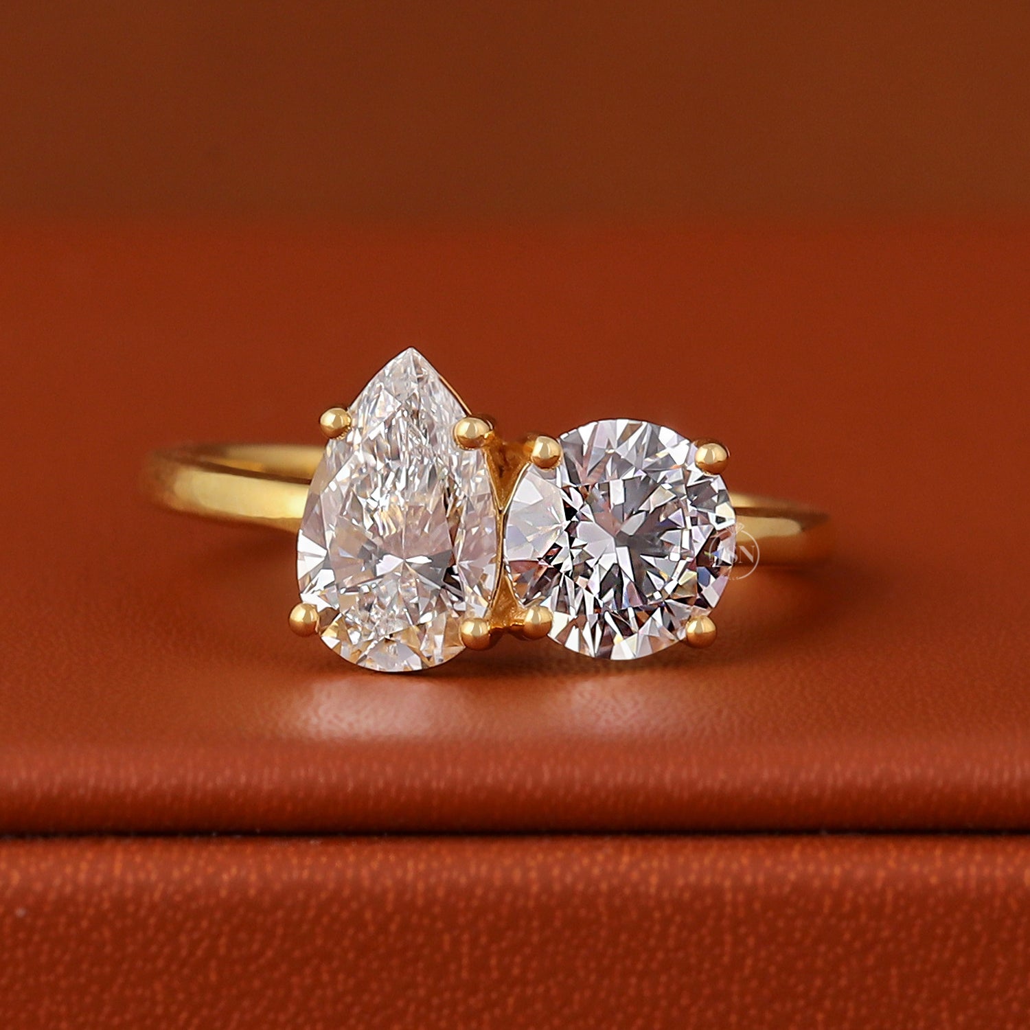 Toi Et Moi Lab Grown Diamond Engagement Ring – Pear & Round Brilliant Two Stone Anniversary Gift IGI Certified