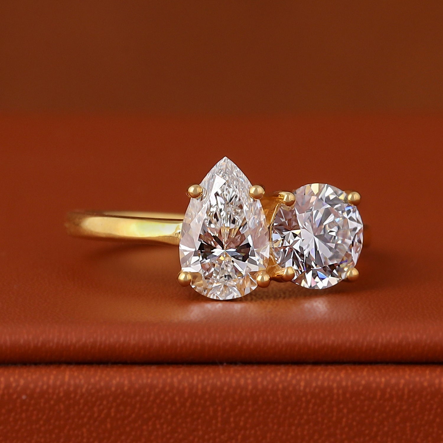 Toi Et Moi Lab Grown Diamond Engagement Ring – Pear & Round Brilliant Two Stone Anniversary Gift IGI Certified