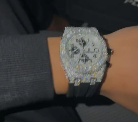 Customized Moissanite Diamond Half Iced out blck rubber belt watch